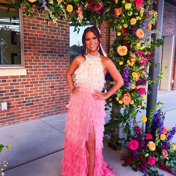 Love shack fancy Elegant Pink Ruffled Evening Gown - Picture 2 of 4